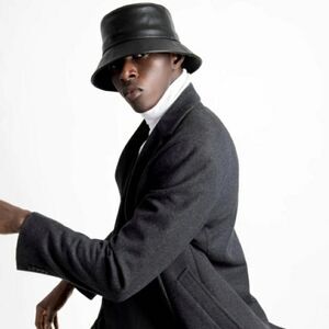 WILSON Leather M. Julian Black Bucket Hat Size Large